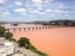 Interdição de veículos na Ponte Florentino Avidos