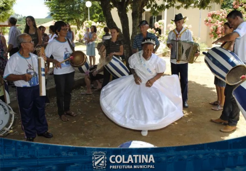 Festa da Arrancada do Mastro de São Benedito em Paul de Graça Aranha
