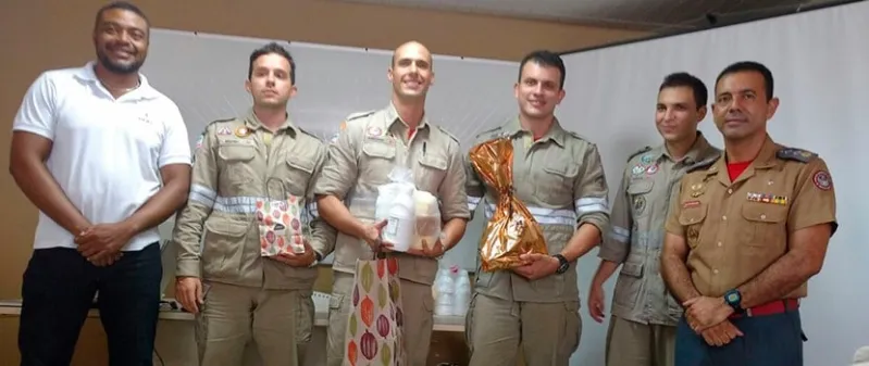 Homenagem na Câmara Municipal de Colatina a Bombeiro e cadela que estiveram em Brumadinho(MG)