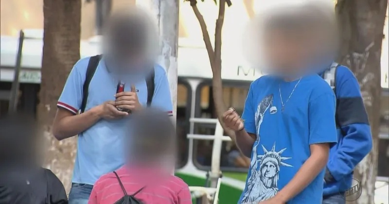 Jovens apreendidos com maconha e crack em Marilândia
