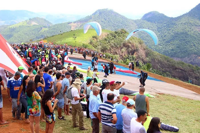 Baixo Guandu em breve será a capital mundial de Parapente