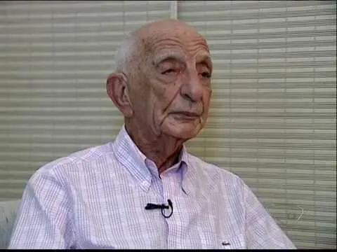 Foi sepultado, nesta manhã de domingo, Dr. Luiz Buaiz, um dos responsáveis pela construção da Santa Casa de Colatina
