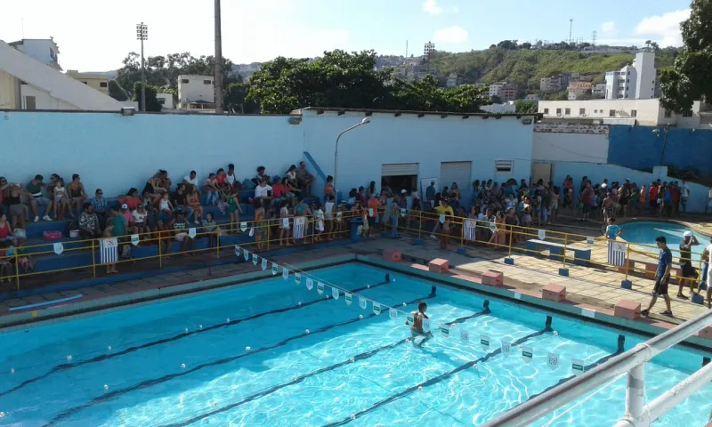 Equipe da Adenc vence Circuito Municipal de natação