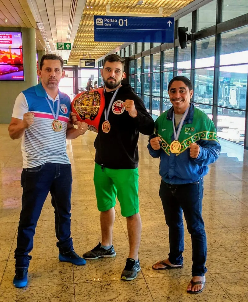 Colatinenses brilham no Campeonato Mundial de Artes Marciais na Argentina. Duas medalhas de ouro e uma de prata