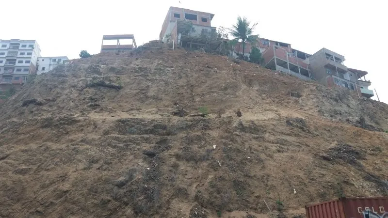 Parlamentar e Ministério Público querem saber porque as obras das encostas não estão sendo realizadas