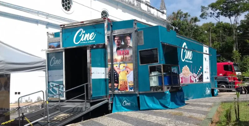 Cine Vitória a Minas leva a magia do cinema à população de Colatina