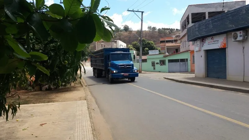 Risco de acidente grave preocupa moradores dos bairros Honório Fraga e Novo Horizonte