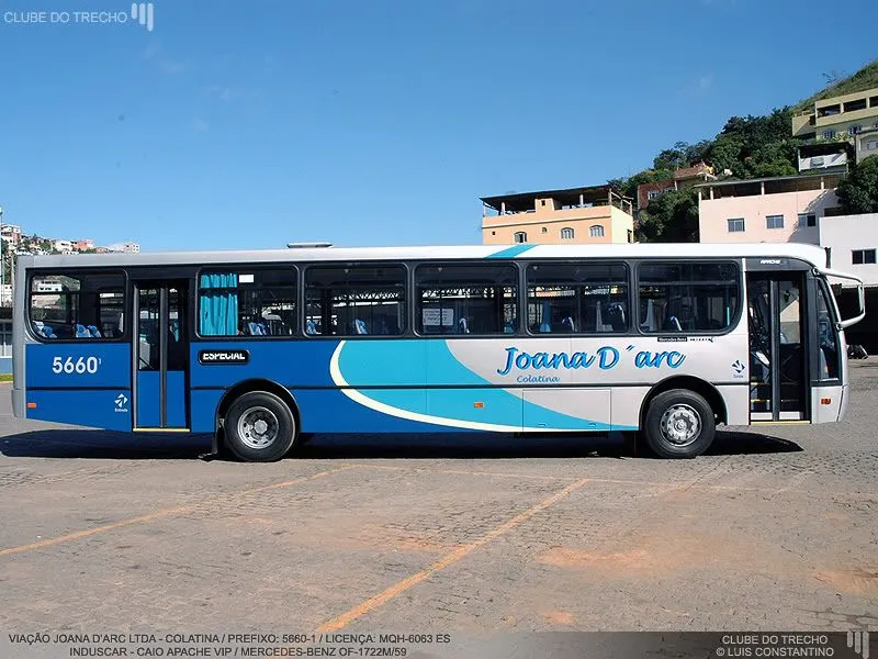 Moradores dos bairros XV de Outubro e Campestre protestam contra superlotação e atraso em linha de ônibus da empresa Joana D’arc