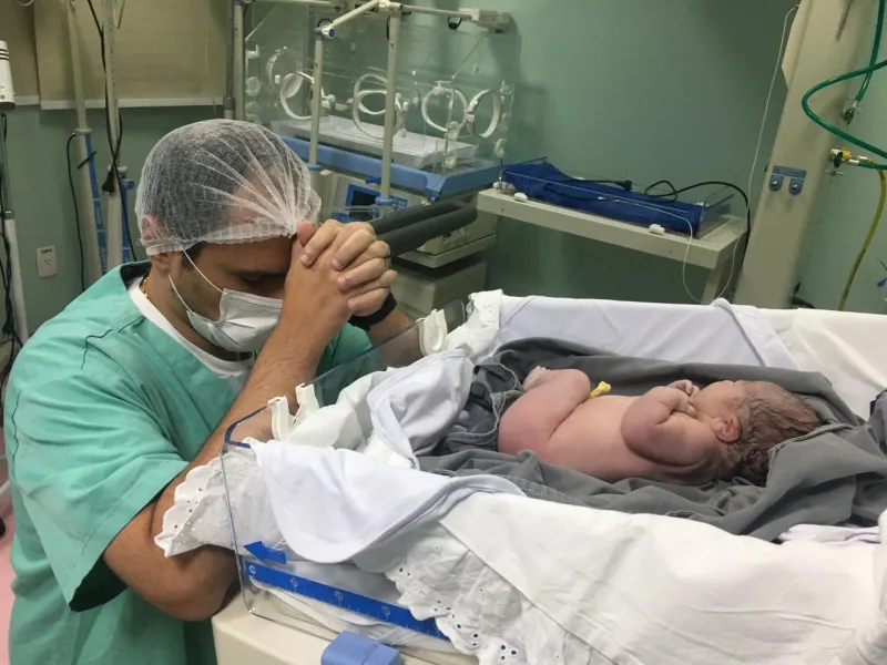 Imagem viraliza nas redes sociais e emociona colatinenses