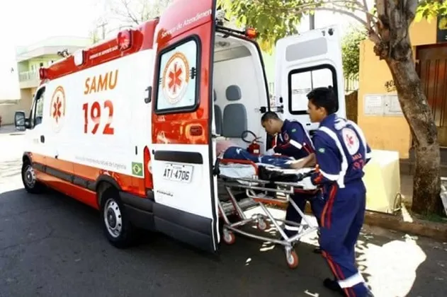 Homem causa acidente de moto, abandona o seu veículo e foge do local sem prestar socorro a vítima, em Colatina