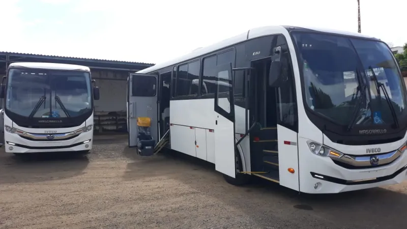 Prefeitura de Colatina adquire três ônibus por R$ 1.440.000,00 para transportar pacientes