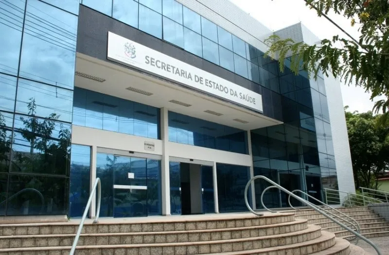 Governo do Estado lança edital para contratação de 2 mil profissionais de saúde