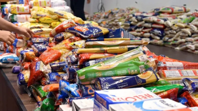 Sindicomerciários de Colatina fazem ação solidária e arrecadam 5 toneladas de alimentos