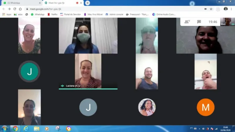 Escola em Marilândia promove reunião de pais via web