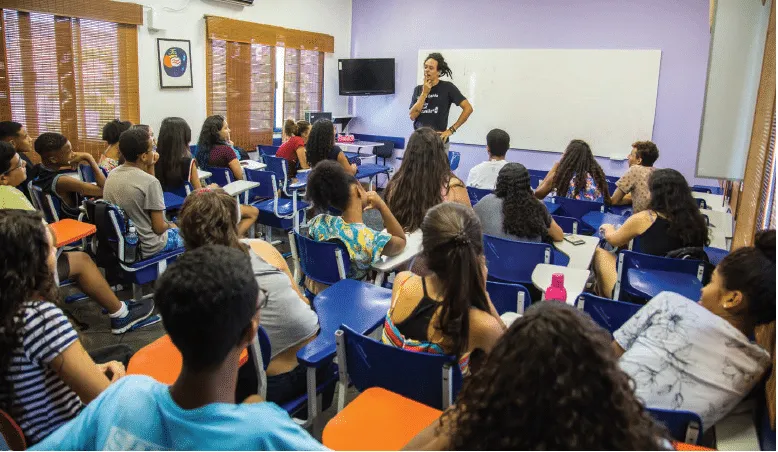 Atenção alunos de Colatina e região: aulas presencias do ensino médio poderão voltar em outubro