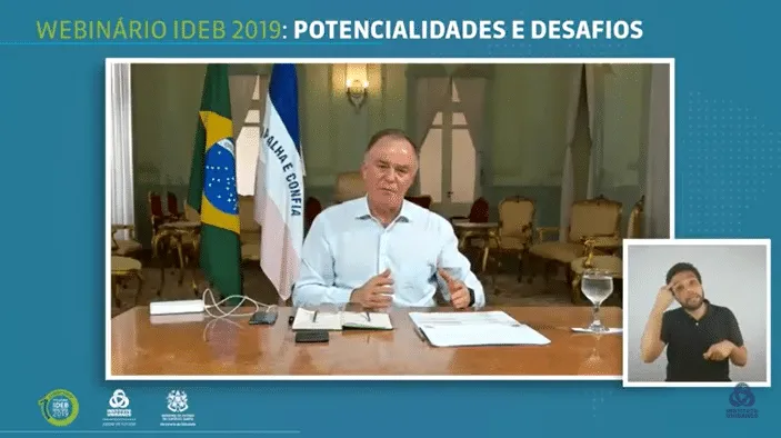 Governador Casagrande participa de webinário sobre resultado do Ideb 2019