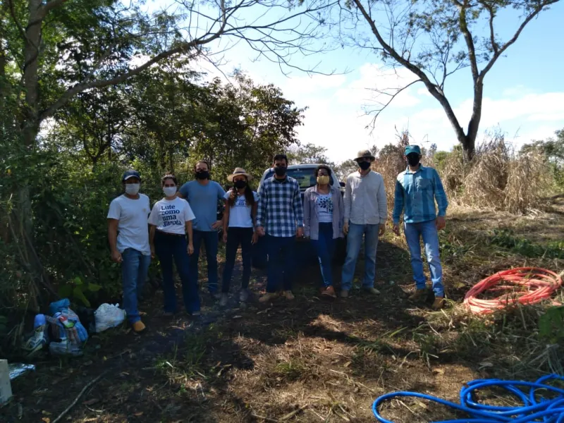 Ifes – Campus Itapina realiza ação de reflorestamento às margens do Rio São João Grande
