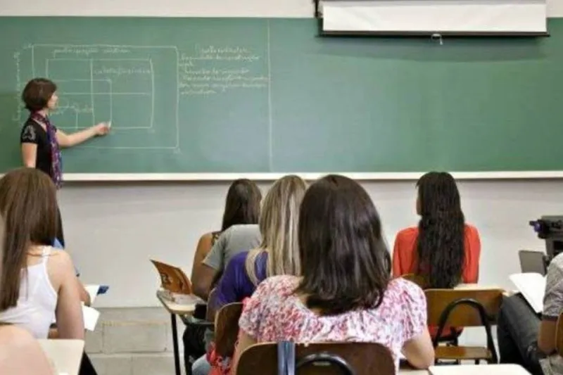 Após pressão do MPF, 26 cidades do Espírito Santo — entre elas Colatina e Baixo Guandu — passam a pagar o piso nacional dos professores