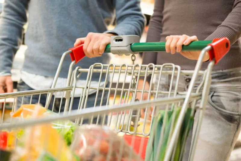 Feriado municipal em Colatina: supermercados abrirão ou não na próxima sexta-feira (16)?