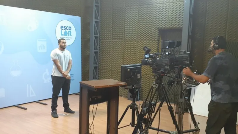 Professores da Rede Estadual iniciam gravações das videoaulas para o Programa EscoLAR