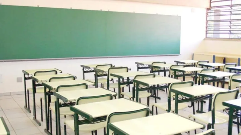 Aulas presenciais da rede estadual serão retomadas nesta terça-feira (13)