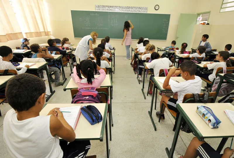 Aulas presenciais para alunos do Ensino Fundamental I retornam na próxima terça-feira (03)