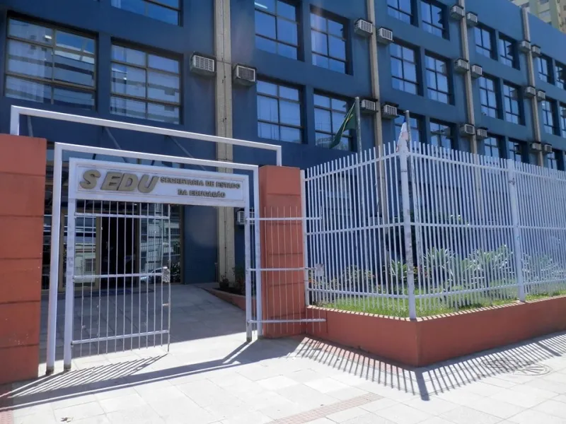 Sedu abre seleção para professores com salários de até R$ 4 mil no Espírito Santo