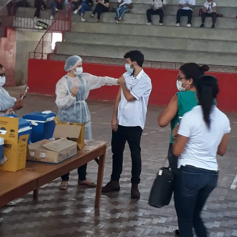 Covid-19: vacinação continu em Colatina. Veja lista de contemplados