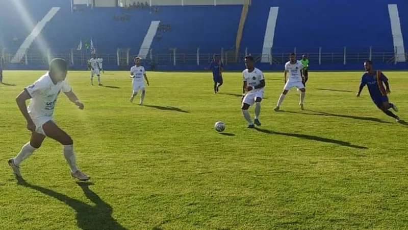 Técnico Yupi Silva vai comandar o CTE/Colatina na Série B Capixaba. Competição começa dia 26