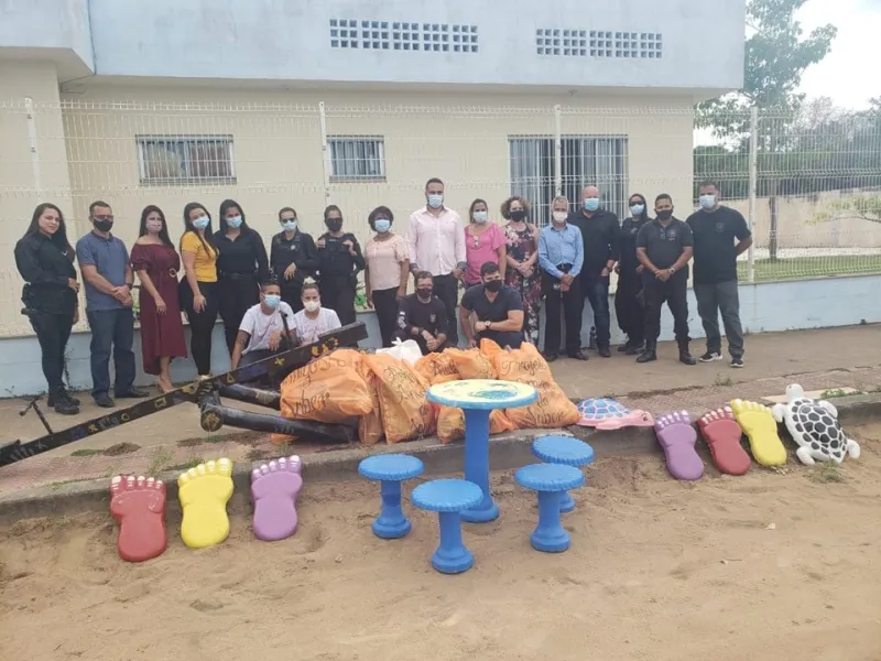 Centro Prisional Feminino de Colatina leva arte e cultura à escola de Linhares