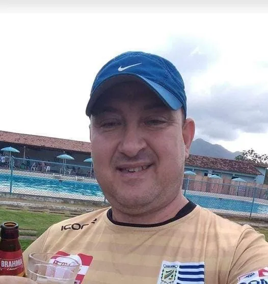 Com 26 anos de trabalho no comércio colatinense Mauro Sérgio morre de ataque cardíaco no bairro Carlos Germano Naumann