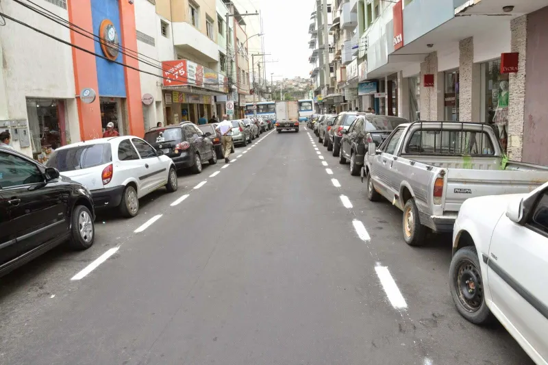 Centro de Colatina teve movimento intenso na véspera do Dia dos Pais