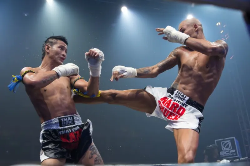 Atletas de Colatina participam do Campeonato Estadual de Muay Thai adulto e infantil