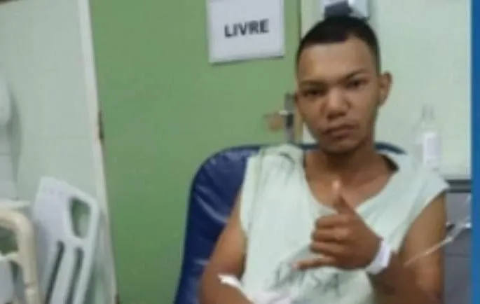 “Ele é um menino muito esforçado e trabalhador”, diz mãe de jovem atropelado em ponto de ônibus em Colatina