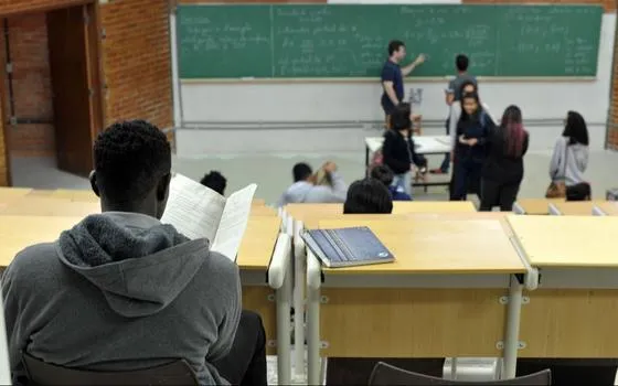 EJA: Sesi abre 300 vagas gratuitas para supletivo com curso de qualificação em Colatina