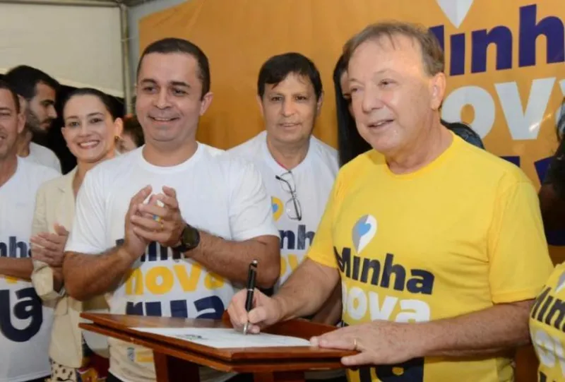 Governo Balestrassi: com R$ 6,8 milhões em investimento, bairros Ayrton Sena e Colatina Velha recebem obras do programa “Minha Nova Rua”. Veja entrevista