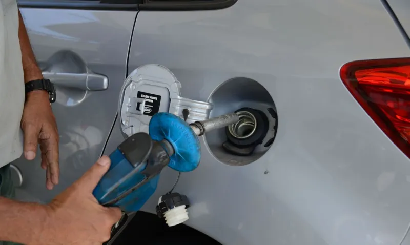 Após duas semanas de queda, preço da gasolina volta a subir nesta quinta (1º) em Colatina
