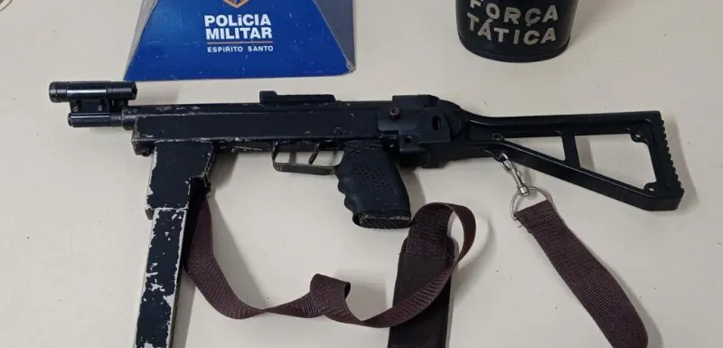 Submetralhadora é apreendida no bairro Bela Vista, em Colatina