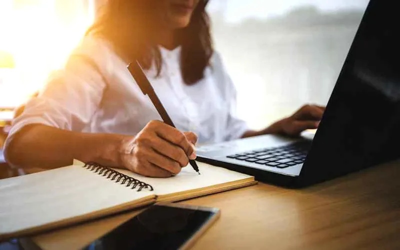 Governo do Estado: Programa Qualificar ES abre 10 mil vagas para cursos online. Colatina e mais 9 cidades são contempladas