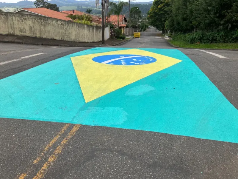 Colatinenses comentam sobre qual seleção pode ser a maior pedra no caminho do Brasil na Copa