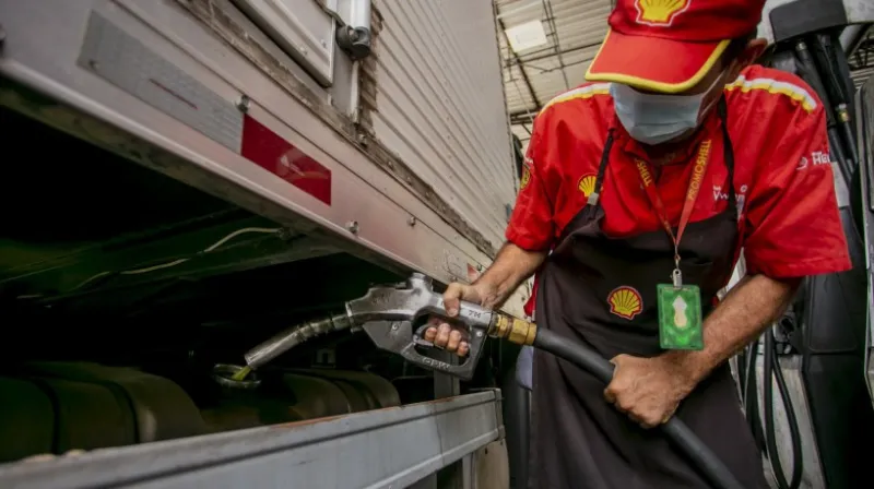 Preço do diesel deve recuar para R$ 5,99 em alguns postos de Colatina