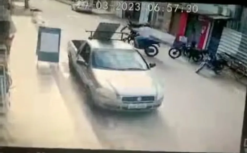 Vídeo: três residências e duas motos furtadas em Colatina