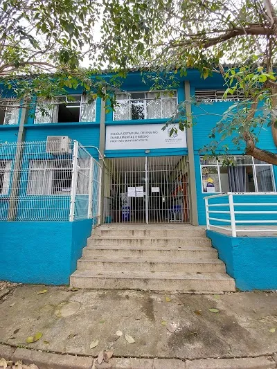 Criança é flagrada com faca dentro de mochila em escola de Colatina