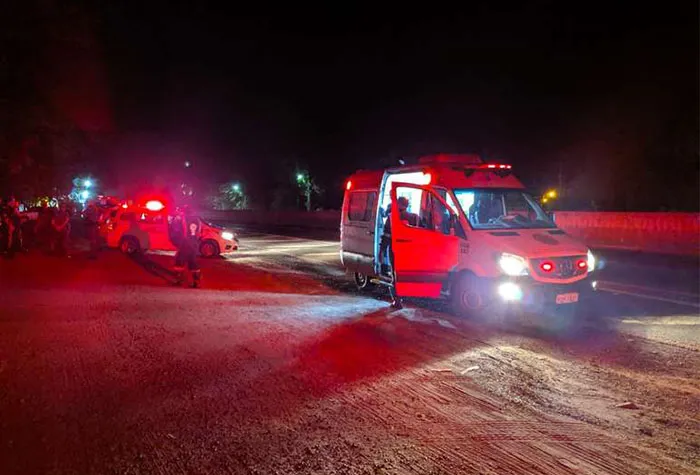 Mulher em crise psicológica é socorrida após mobilização de familiares e equipes de emergência em Alto Rio Novo