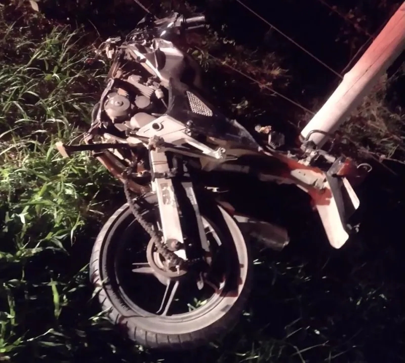 Servidor público morre em colisão entre carro e moto na BR-259, em Baixo Guandu