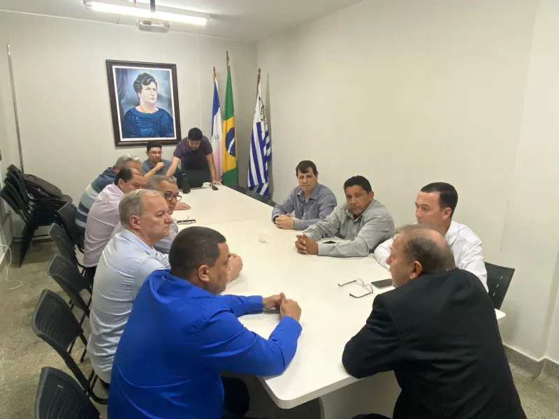 Prefeito Guerino Balestrassi apresenta Plano de Carreira para servidores