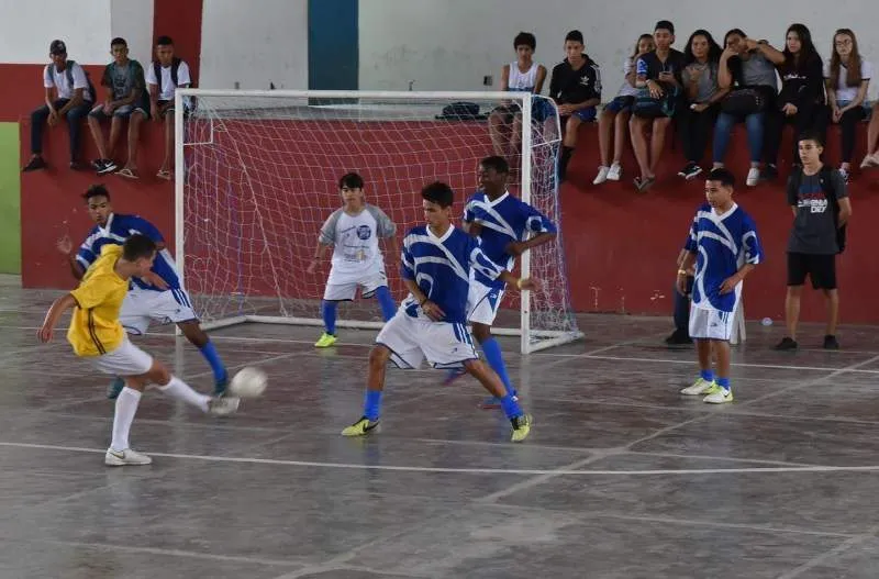 XXVII Jogos Estudantis de Colatina (JEC) chegam às semifinais. A competição envolve 20 escolas e centenas de estudantes