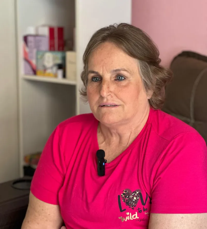 Outubro Rosa: a inspiradora jornada de Aulda de Oliveira na luta contra o câncer de mama