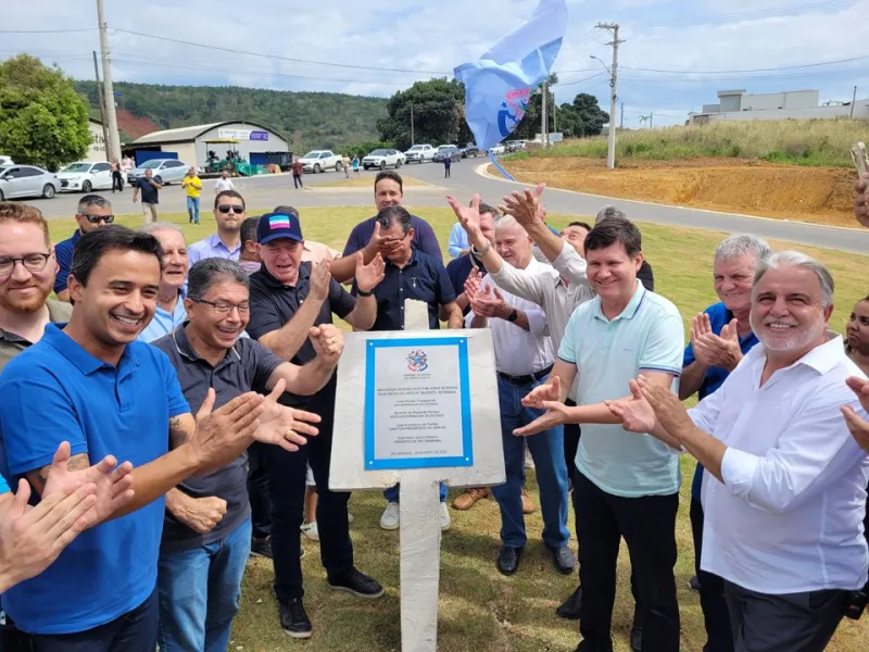 Governo do Estado entrega obras de pavimentação na rodovia ES-245, em Rio Bananal