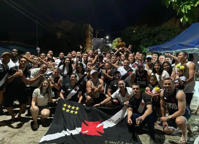 Torcida Bravo 98: união e paixão pelo Vasco em Colatina